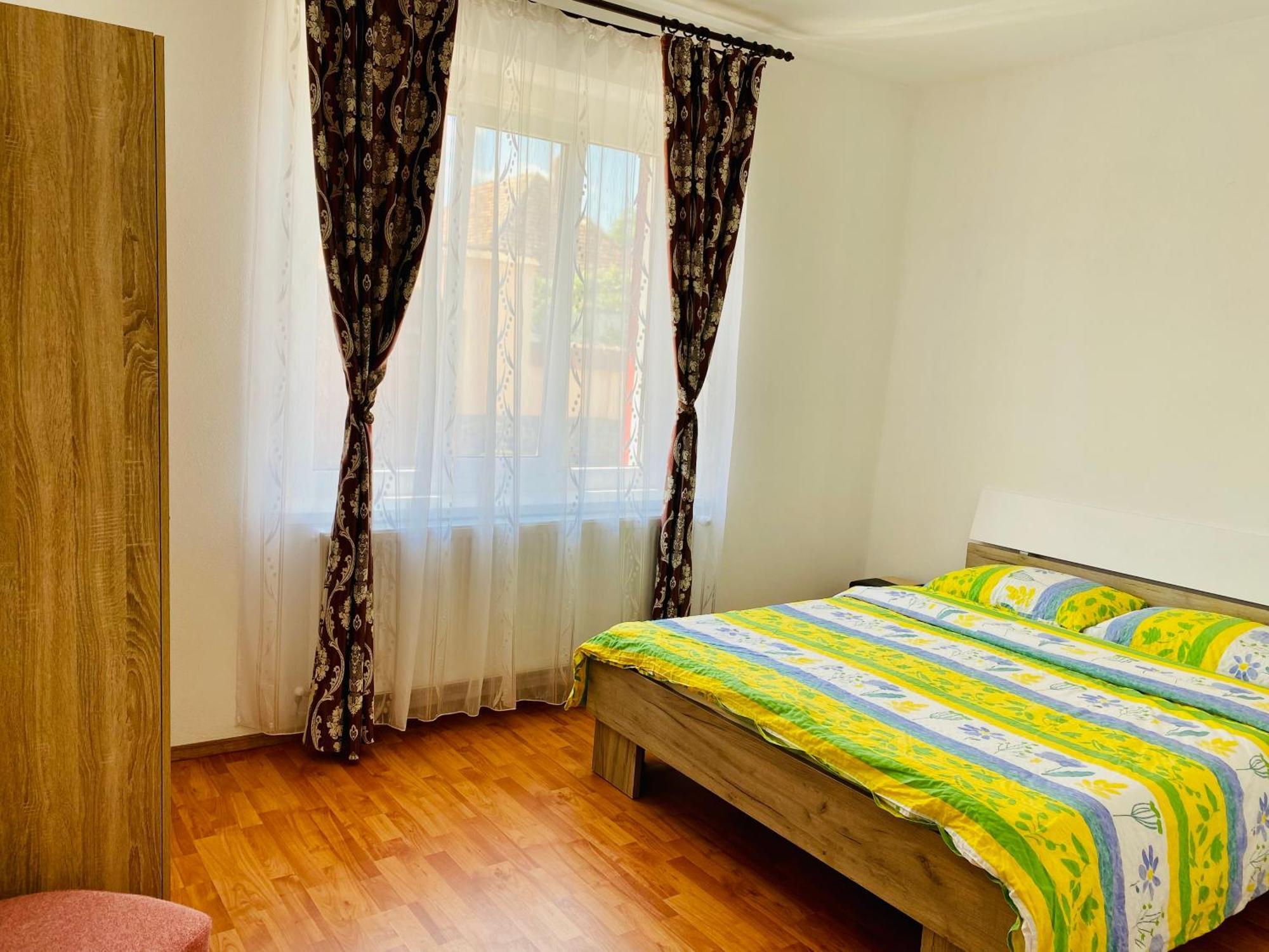 Casa Victoria Hotel Cartisoara Ngoại thất bức ảnh